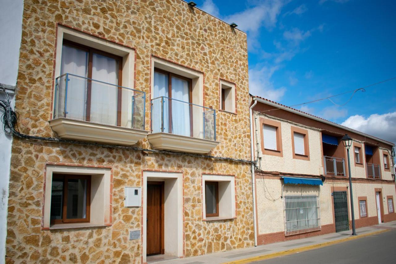 Apartamentos Cerezo La Codosera Exterior photo
