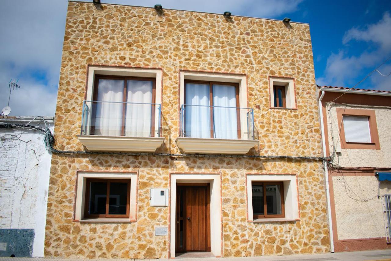 Apartamentos Cerezo La Codosera Exterior photo